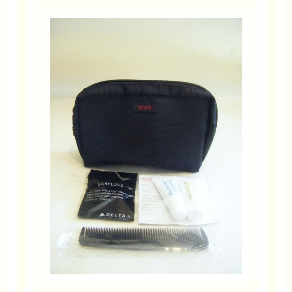 Tumi Black Amenity Bag Delta
